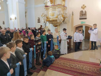 Uroczyste przyjęcie do grona kandydatów na ministrantów - 19.02.2023