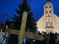 Droga Krzyżowa w Przychodach po polach i lasach
