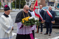 Odpust św. Jana Pawła II 2025 - przy pomniku