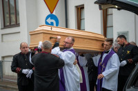 2026-05-11 Pogrzeb ks. Kan Józefa Brzozowskiego - eksporta