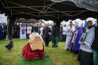 2026-05-12 Pogrzeb ks. Kan Józefa Brzozowskiego - Cmentarz