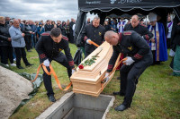 2026-05-12 Pogrzeb ks. Kan Józefa Brzozowskiego - Cmentarz