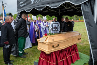 2026-05-12 Pogrzeb ks. Kan Józefa Brzozowskiego - Cmentarz