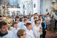 Boże Ciało AD 2026 - przygotowanie do procesji