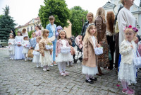 Boże Ciało AD 2026 - przygotowanie do procesji