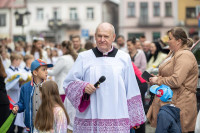Boże Ciało AD 2026 - przygotowanie do procesji